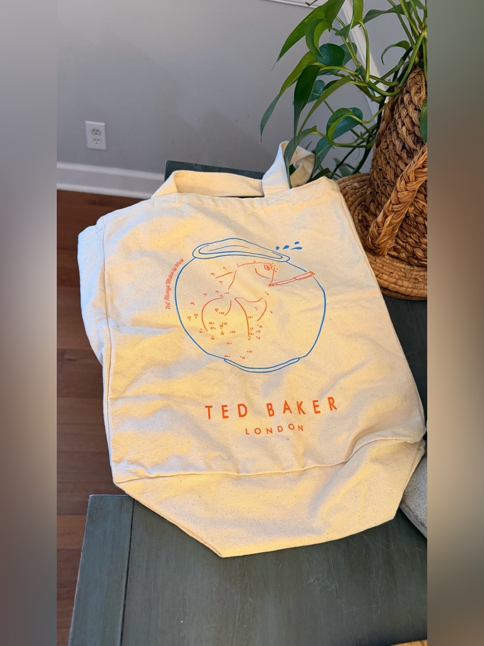 TED BAKER LONDON canvas tote bag with whimsical dot-to-dot fishbowl